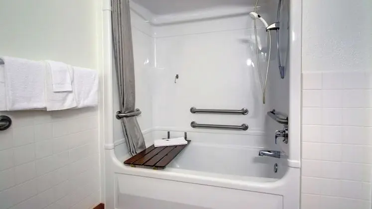 Standard Oda, 1 Çift Kişilik Yatak, Engellilere Uygun, Sigara İçilmez