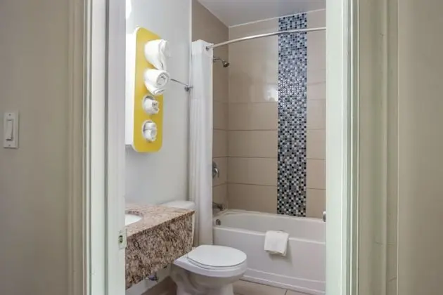 Standard Oda, 2 Büyük (Queen) Boy Yatak, Sigara İçilmez