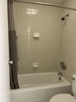 Standard Tek Büyük Yataklı Oda, Engellilere Uygun, Sigara İçilebilir (Mobility)