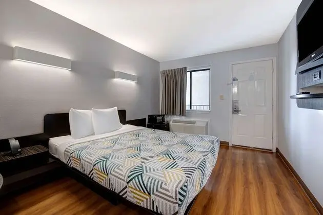 Standard Oda, 1 Büyük (Queen) Boy Yatak, Sigara İçilmez