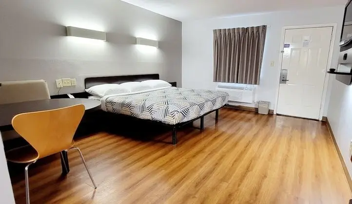 Standard Oda, 1 En Büyük (King) Boy Yatak, Sigara İçilmez