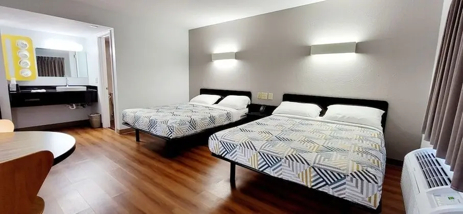 Standard Oda, 2 Büyük (Queen) Boy Yatak, Sigara İçilmez