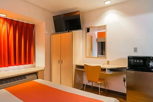 Deluxe Süit, 1 Büyük (Queen) Boy Yatak, Sigara İçilmez, Buzdolabı ve Mikrodalga