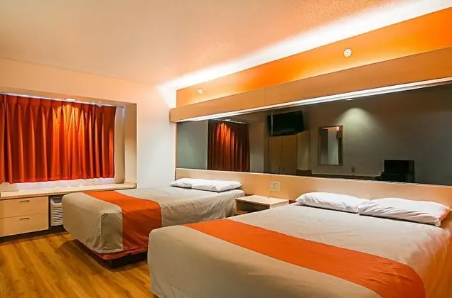 Standard Oda, 2 Büyük (Queen) Boy Yatak, Sigara İçilmez