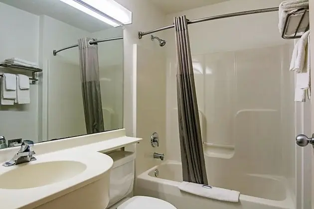 Standard Oda, 2 Büyük (Queen) Boy Yatak, Sigara İçilmez