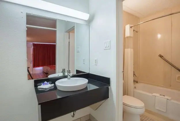 Standard Oda, 1 En Büyük (King) Boy Yatak, Sigara İçilmez