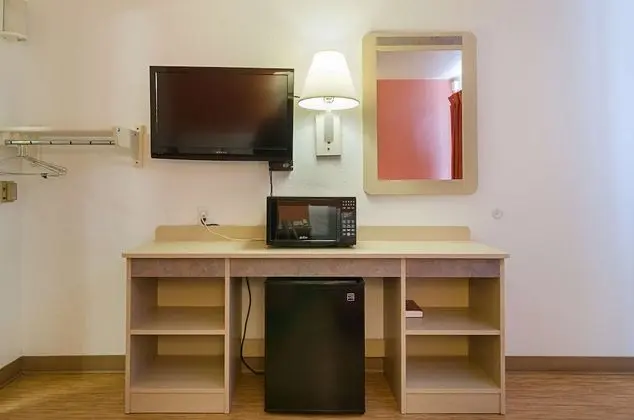 Deluxe Oda, 2 Çift Kişilik Yatak, Sigara İçilebilir, Buzdolabı ve Mikrodalga