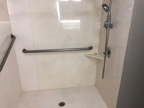 Standard Oda, 1 Büyük (Queen) Boy Yatak, Sigara İçilmez