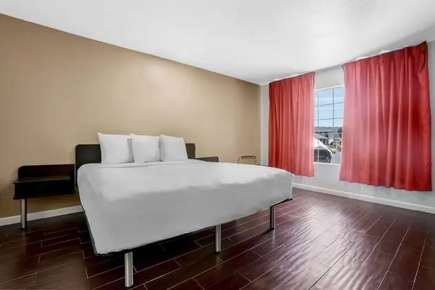 Standard Oda, 1 En Büyük (King) Boy Yatak, Sigara İçilmez