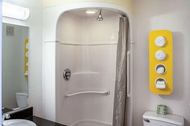 Standard Oda, 1 Büyük (Queen) Boy Yatak, Sigara İçilmez