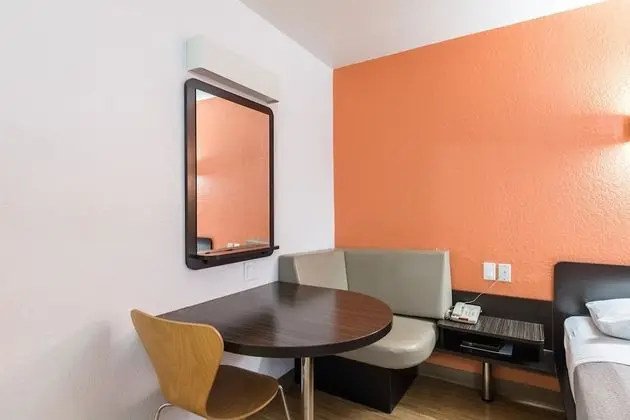 Standard Oda, 1 En Büyük (King) Boy Yatak, Sigara İçilmez