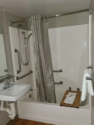 Taşınabilir küvet oturağı