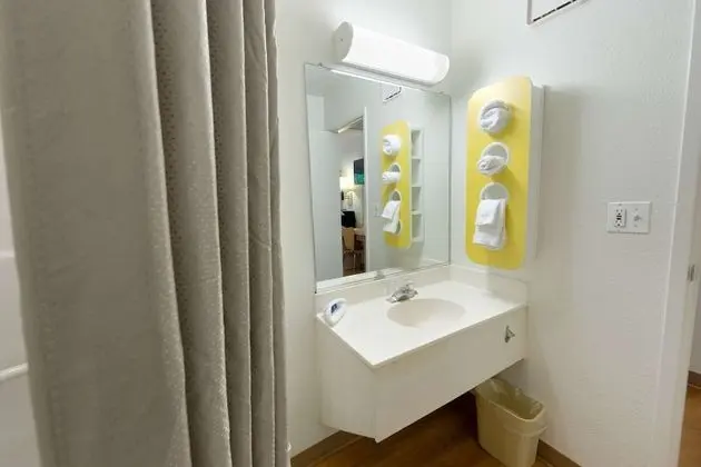 Standard Oda, 2 Çift Kişilik Yatak, Sigara İçilebilir