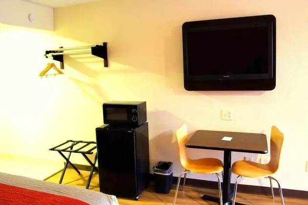 Standard Oda, 1 Büyük (Queen) Boy Yatak, Sigara İçilmez, Buzdolabı ve Mikrodalga