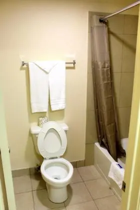 Standard Oda, 1 En Büyük (King) Boy Yatak, Sigara İçilebilir, Buzdolabı ve Mikrodalga