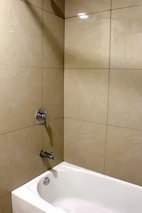 Standard Oda, 1 En Büyük (King) Boy Yatak, Sigara İçilmez, Buzdolabı ve Mikrodalga