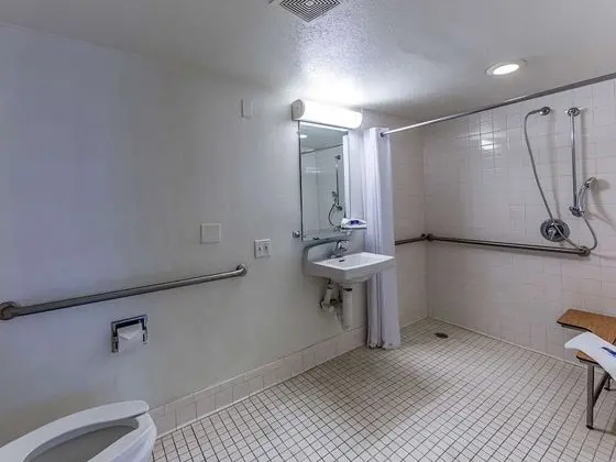 Standard Oda, 1 Büyük (Queen) Boy Yatak, Sigara İçilebilir