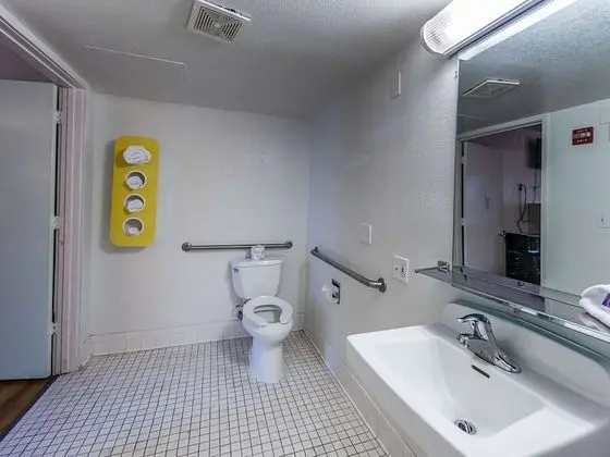 Standard Oda, 1 Büyük (Queen) Boy Yatak, Sigara İçilebilir