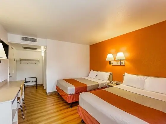 Standard Oda, 2 Çift Kişilik Yatak, Sigara İçilmez