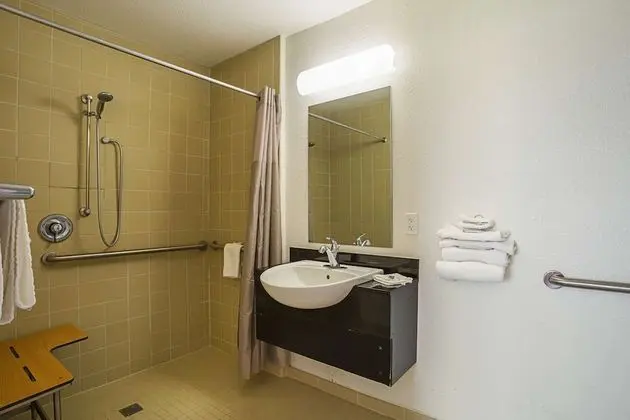 Deluxe Oda, 1 Çift Kişilik Yatak, Engellilere Uygun, Sigara İçilmez
