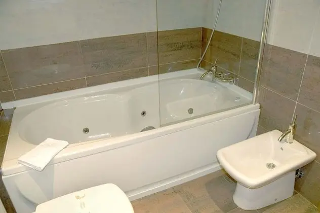 Superior Tek Büyük Yataklı Oda