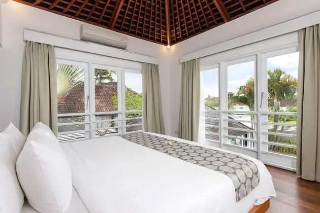 Superior Villa