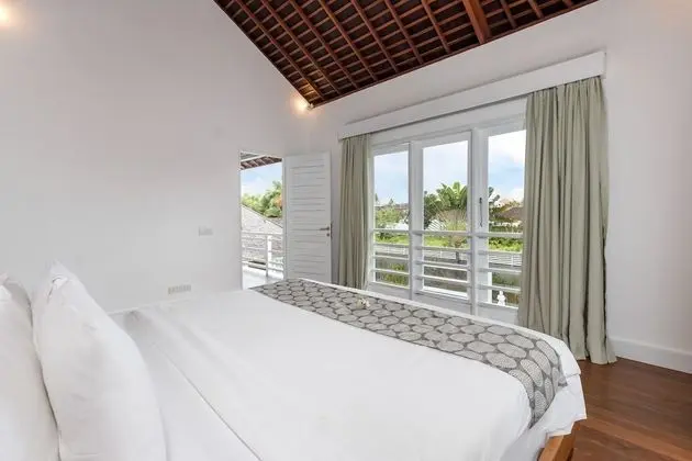 Superior Villa