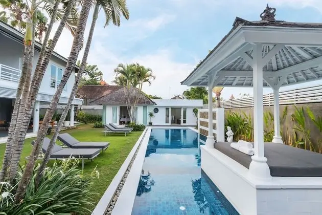 Superior Villa