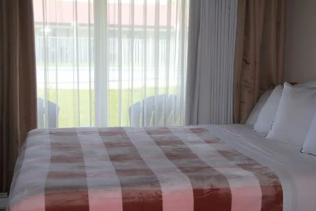 Standard Oda, 1 Büyük (Queen) Boy Yatak, Sigara İçilmez