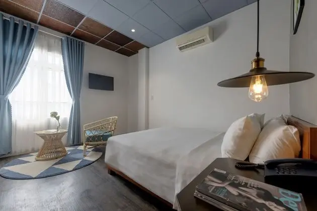 Deluxe Tek Büyük Yataklı Oda, 1 Çift Kişilik Yatak, Sigara İçilmez, Şehir Manzaralı