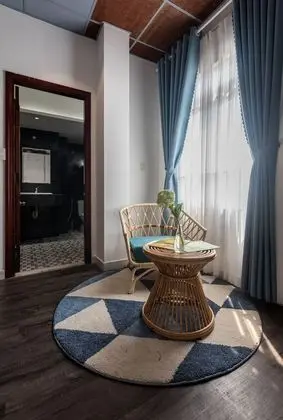 Deluxe Tek Büyük Yataklı Oda, 1 Çift Kişilik Yatak, Sigara İçilmez, Şehir Manzaralı