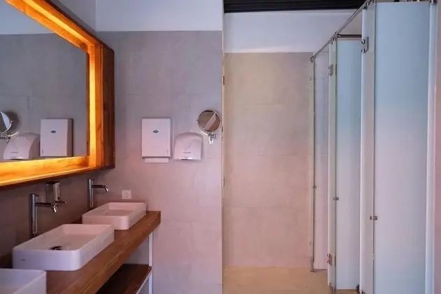 Basic Ortak Ranzalı Oda, Karma Ranzalı Oda (18 Beds)