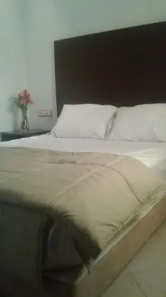 Tek Büyük veya İki Ayrı Yataklı Oda, Sigara İçilmez