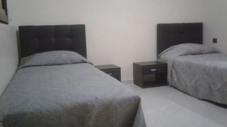 Tek Büyük veya İki Ayrı Yataklı Oda, Sigara İçilmez