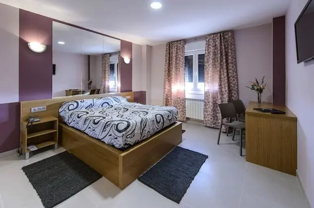 Tek Büyük Yataklı Oda