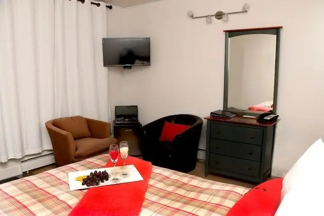 Oda, 1 Çift Kişilik Yatak