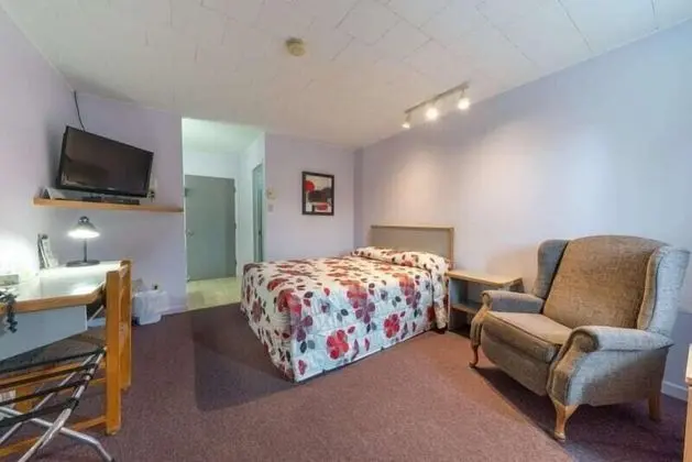 Oda, 1 Çift Kişilik Yatak