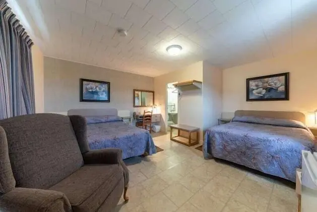 Oda, 2 Çift Kişilik Yatak