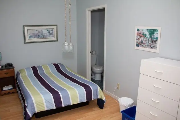 Economy Tek Büyük Yataklı Oda