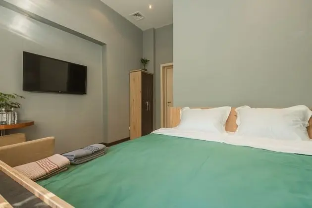 Luxury Tek Büyük Yataklı Oda