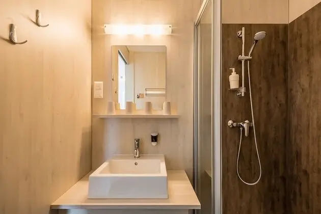 İki Ayrı Yataklı Oda (with bunkbed)