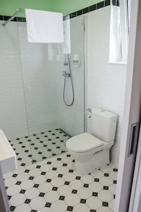 Economy Downstairs - Street (1)