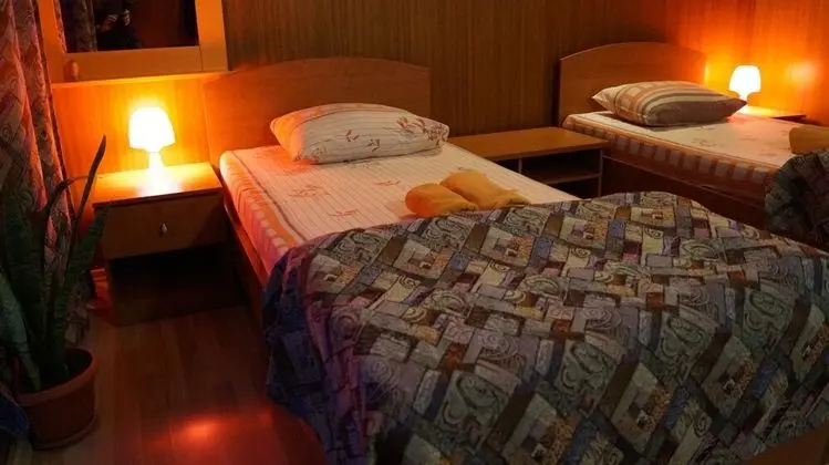 Standard İki Ayrı Yataklı Oda, 2 Tek Kişilik Yatak, Sigara İçilmez, Park Manzaralı