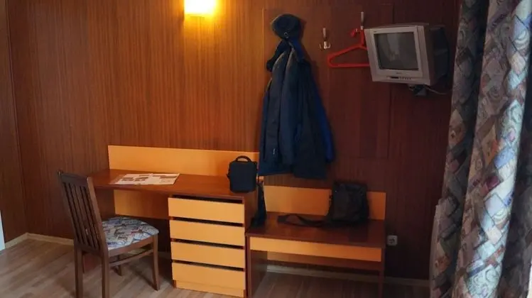 Standard İki Ayrı Yataklı Oda, 2 Tek Kişilik Yatak, Sigara İçilmez, Park Manzaralı