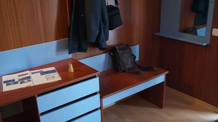 Standard Üç Kişilik Oda, 3 Tek Kişilik Yatak, Sigara İçilmez, Park Manzaralı