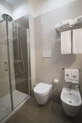 Economy Tek Büyük Yataklı Oda, Balkon