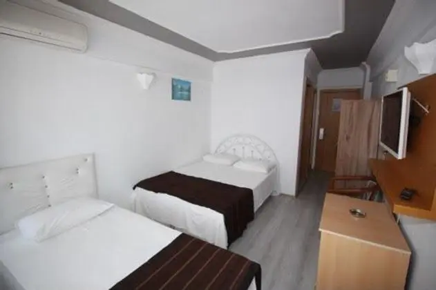 Çift Kişilik,Kara Manzaralı,Balkonlu
