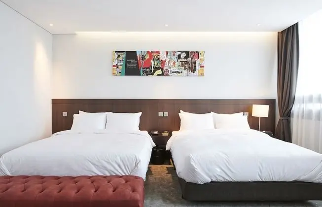 Süit (M, Bed types are not guaranteed)