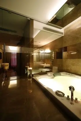 Suite Paris