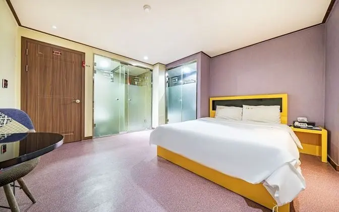 Oda (Standard Room)